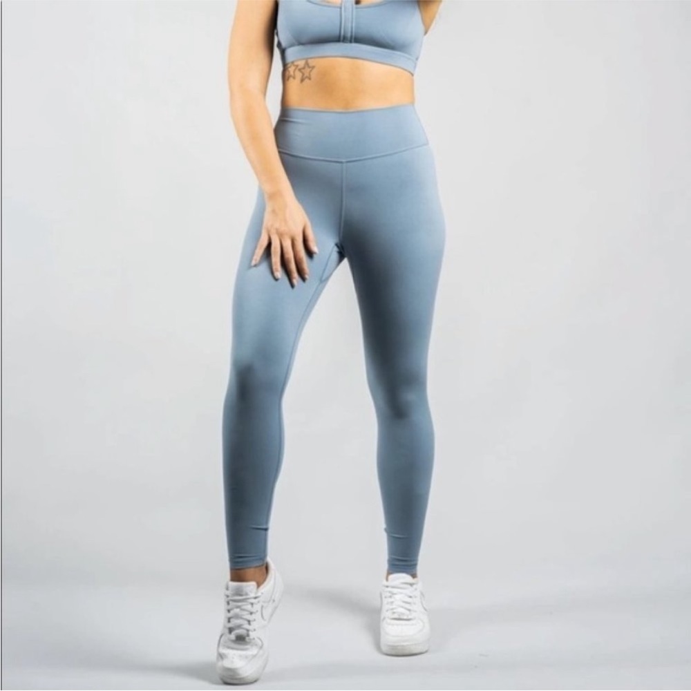 Buff Bunny Live Leggings Bondi Blue